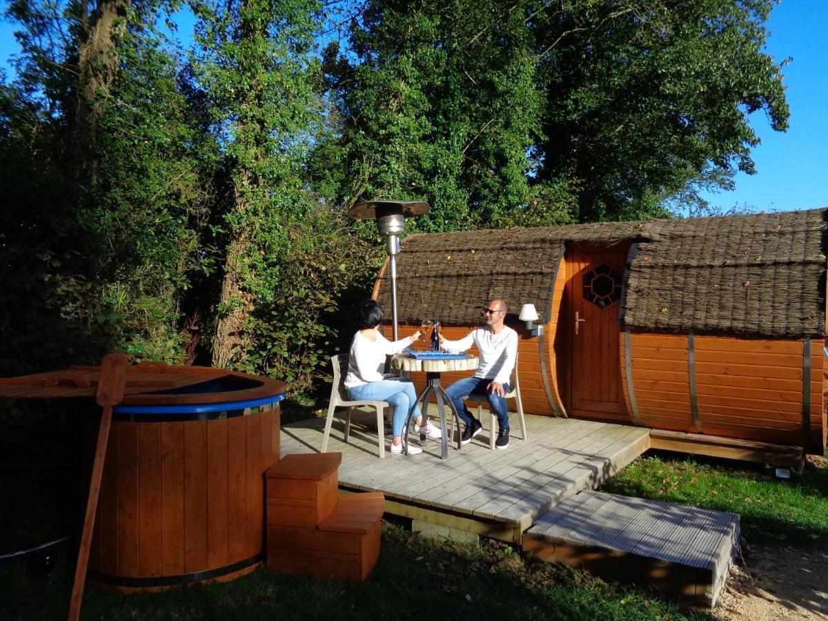 Tonn"O Loisirs Servel Exterior foto